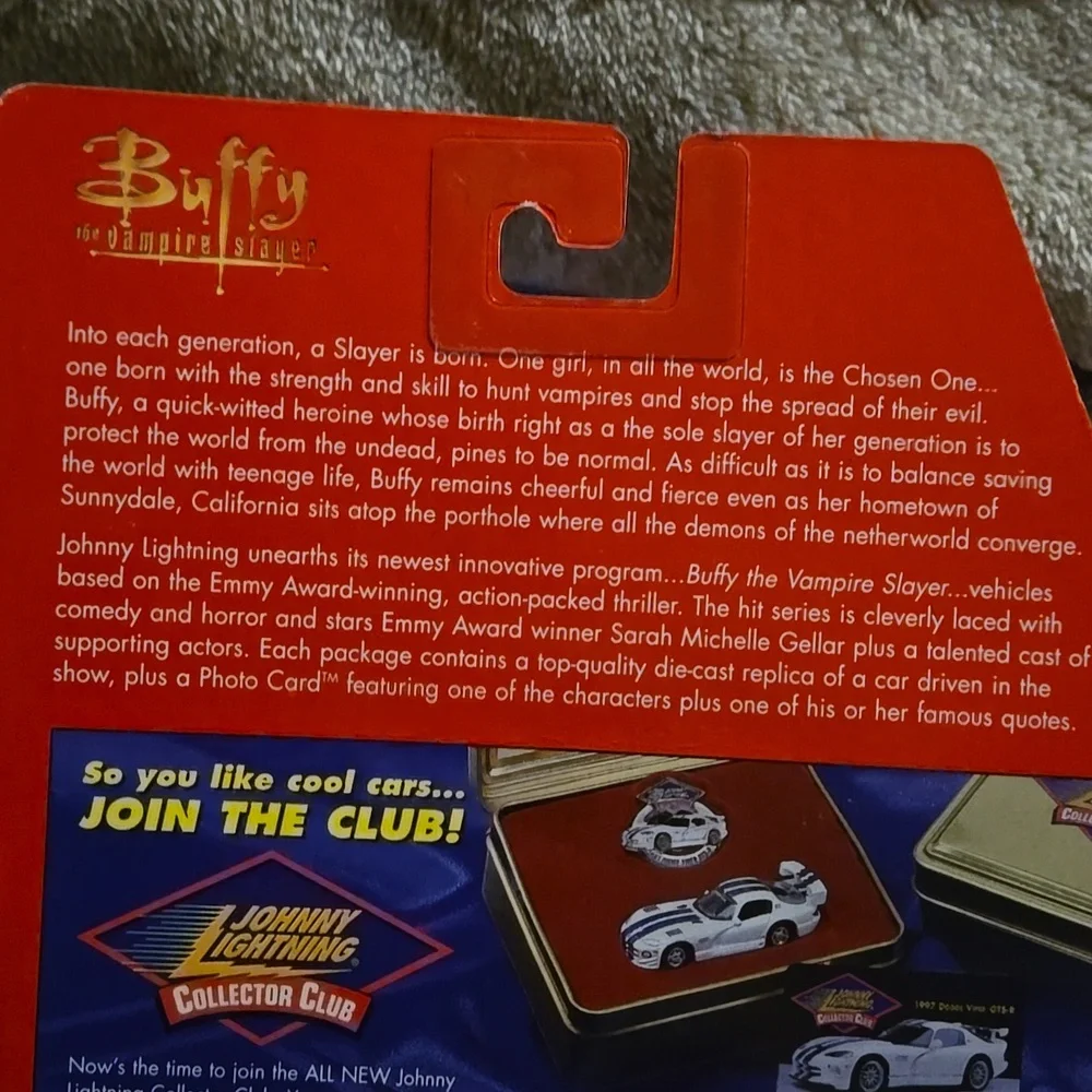 Vintage 2000s Johnny Lightning Buffy Die-Cast Cars Willow And Buffy